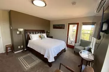 Bed and Breakfast Skyridge Inn