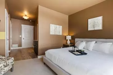 ベッドアンドブレックファースト Summer Creek Inn