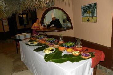 فندق Bahía De La Luna