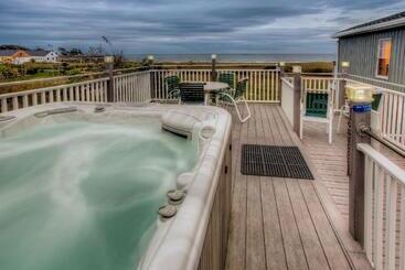 فندق The Seaside Inn