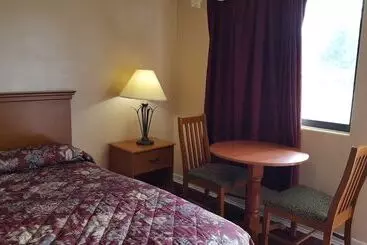 モーテル Budget Inn
