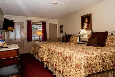 モーテル Gunn House