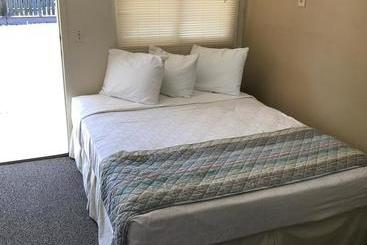 مُتل Western 6 Gun