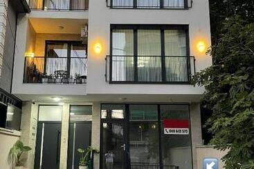 پانسیون Unik Home Family