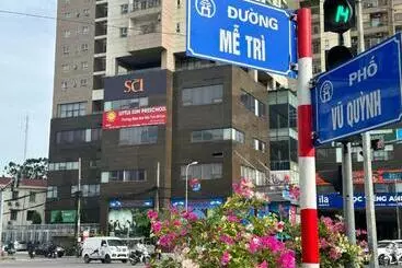 Huoneistohotelli Nha Tro Me Tri Ha Noi