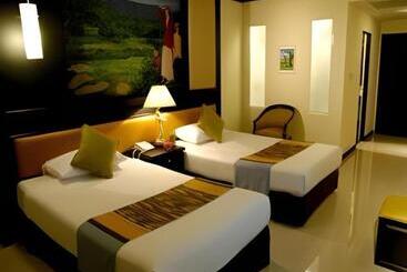 Royal Hills Golf Resort And Spa