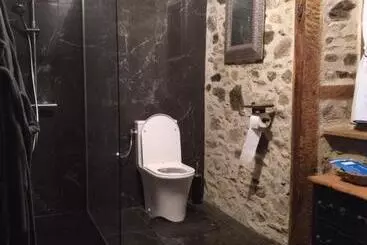 Aamiaismajoitus (B&B) La Petite Salamandre Bleue