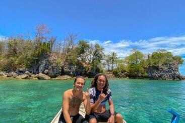 Malapascua Divergems Hostel And Diving Center