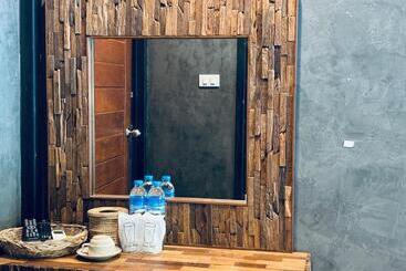 The Good View Erawan Resort