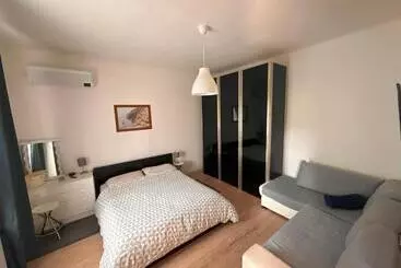 Adora B&b
