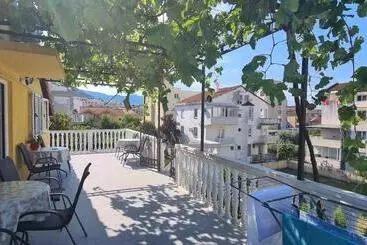 ペンション Guest House Andrea