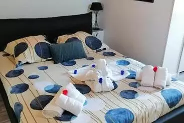 Nocleg ze śniadaniem Chambre D Hôtes à Mouleydier