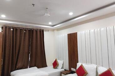 Hotel Shree Radha Krishna