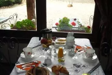 Aamiaismajoitus (B&B) La Ferme Du Bascou