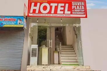 Oyo Hotel Silver Plaza