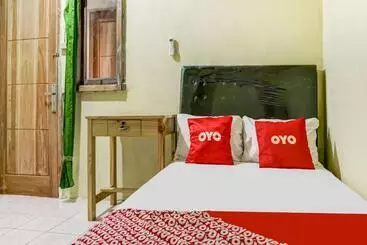 Hotel Oyo Life 91335 Micheline Family 2 Syariah