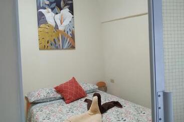 تختخواب و صبحانه Creadora