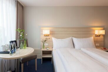 هتل Garni Rössli