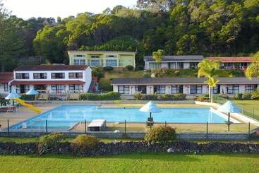 אתר נופש Haruru Falls Motel & Conference Centre