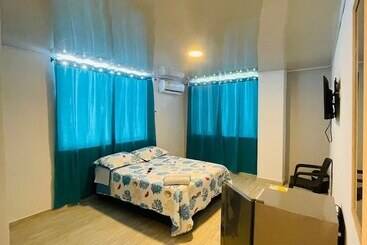 בית מלון כפרי Blue Island