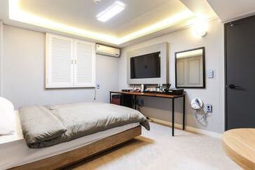 Gangneung K Motel