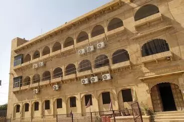 Hôtel Heera Court