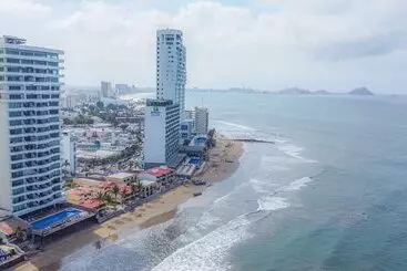 هتل Tramonto Resort