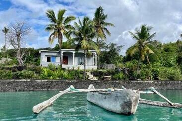 住宿加早餐  Salama Eco Lodge And Hostel