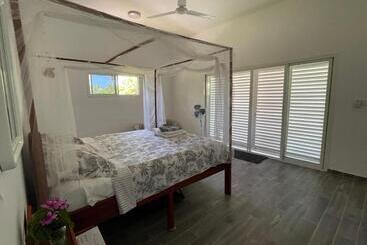 Bed and Breakfast Salama Eco Lodge And Hostel