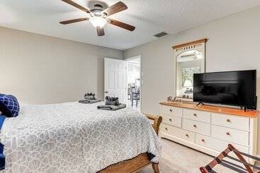 Gîte Rural 2 Mi To Fishermen S Village: Home W/ Dock!