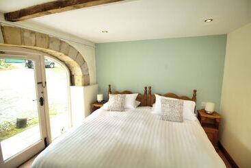 Tranquil 3 Bed All En Suite Cottage In Hexham