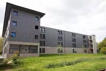 Huoneistohotelli Zenao Appart Hôtel Nevers Quai De Loire