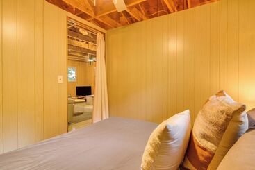 Private Dock On Messalonskee Lake: Cozy Cottage!