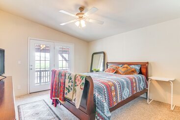 별장 Remote Kingston Cabin W/ Mtn Views: Fish & Atv!