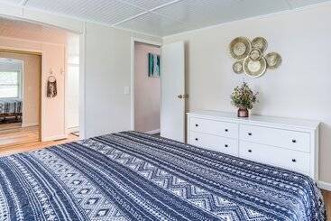 קוטג'' Serene Trenton Home W/ Pool & Mountain Views!