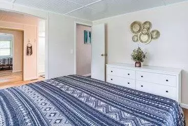 Mökkimajoitus Serene Trenton Home W/ Pool & Mountain Views!