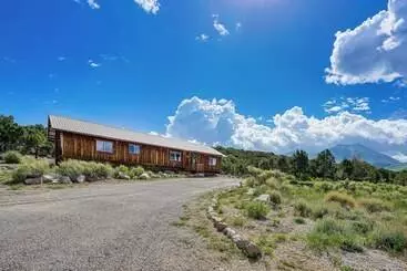 Mökkimajoitus Sunset Cabin Near Moab W/ Stunning Views!