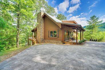 Landhus Scenic Getaway: Smoky Mountain Cabin, 4 Mi To Park