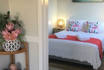 Longreach Private Apartments