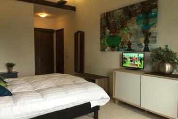 Bed and Breakfast Dunez Men Only Resort