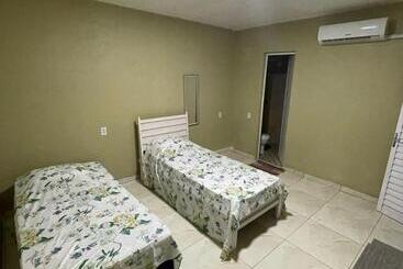 הוסטל Pousada Vó Maria