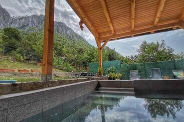 Pensionat Casa Coman