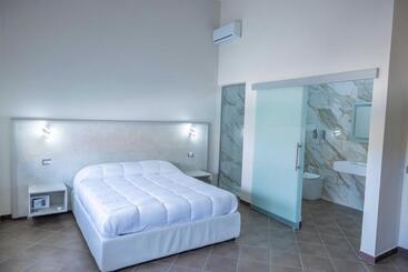 Aamiaismajoitus (B&B) V&g Palma Di Montechiaro