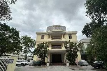 Hotel Oyo 1246 Nha Khach Cuc Hau Can