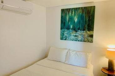 هتل The Beach House Boutique