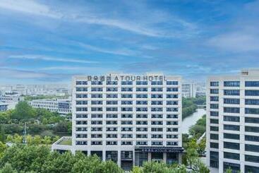 Atour Hotel Shanghai Baoshan Shangda Road