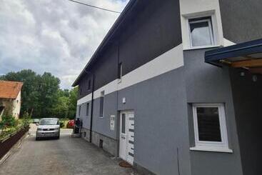 پانسیون No Name