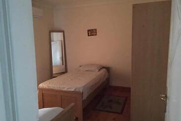 هاستل Long Way Inn