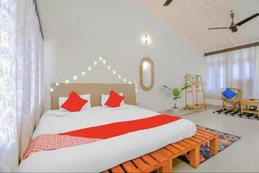 Apart Hotel Four Quarters