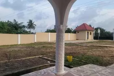 Assembly Hotel, Esiama